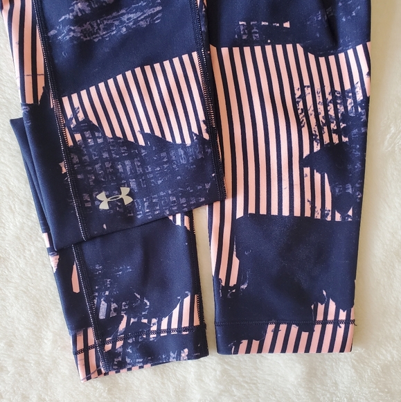 🏃‍♀️UNDER ARMOUR Heat Gear Compression Pants - Picture 6 of 8